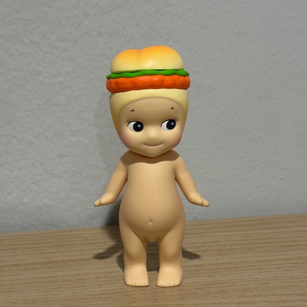 Sonny Angel Snack Time Chicken Sandwich